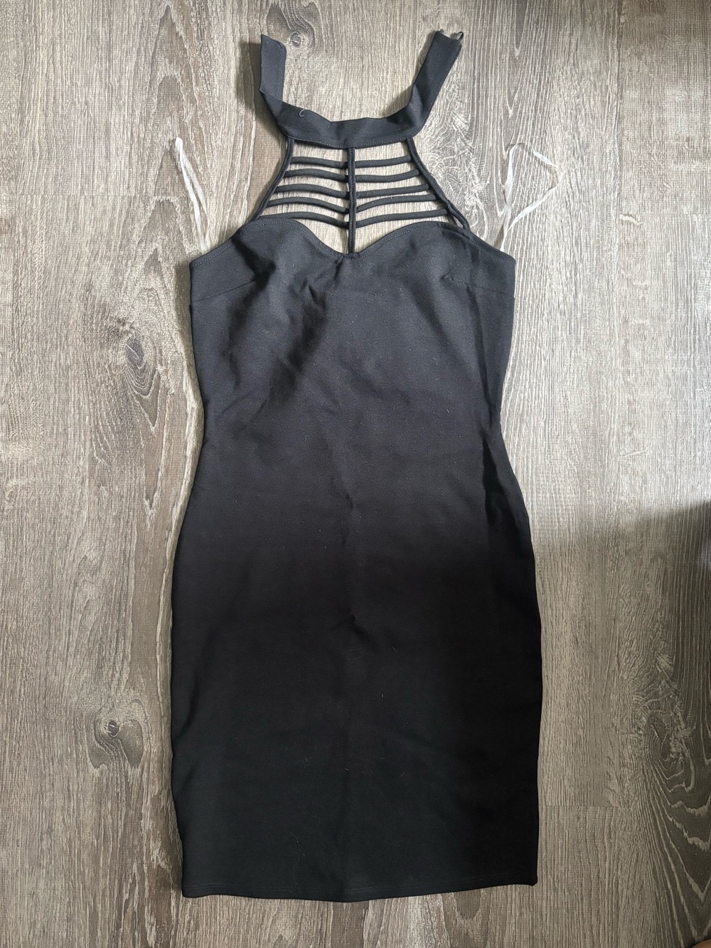 BLACK DRESS